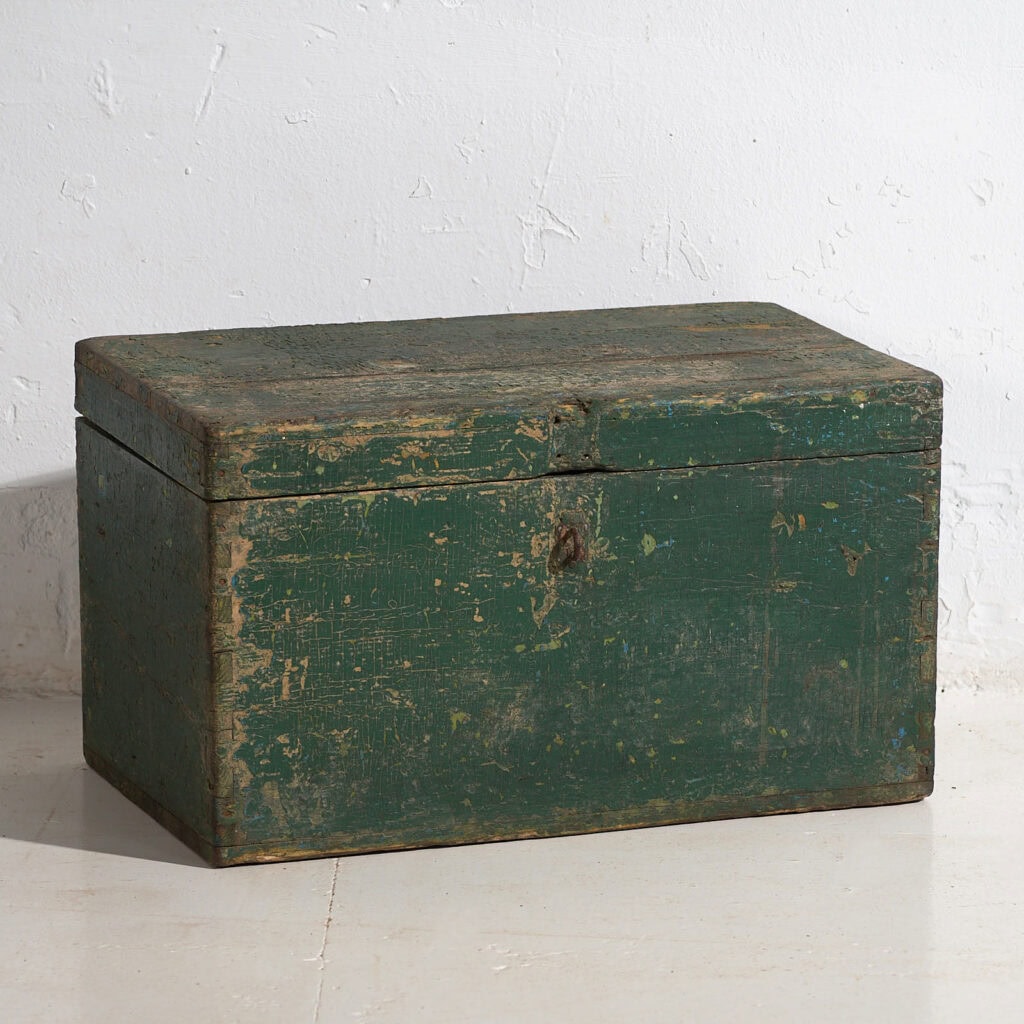 Antique green patina box (c.1920) #4