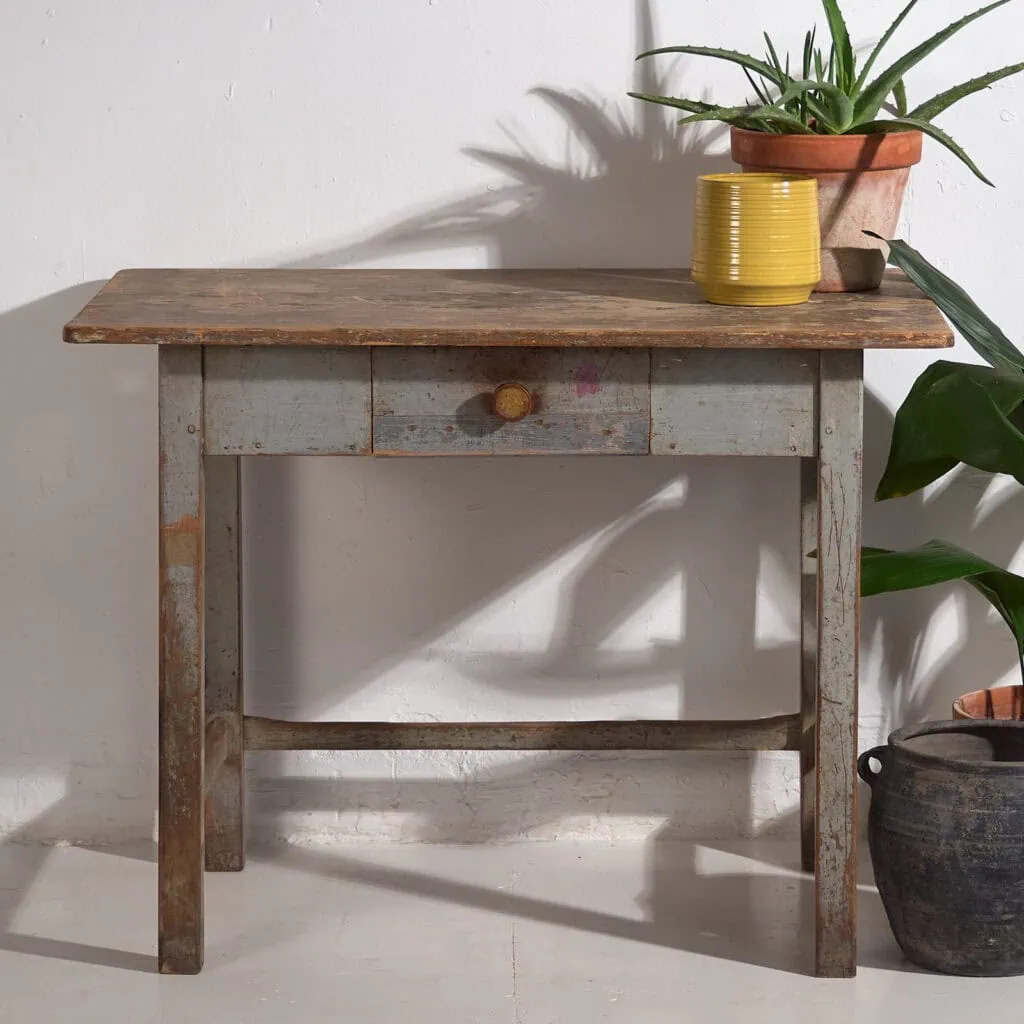 Antique Table in Provencal style (c.1920)