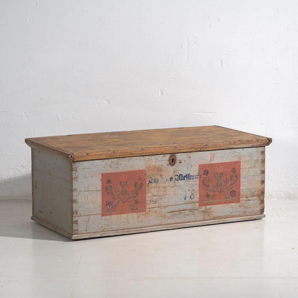 Antique gray trunk with floral details dated 1878 #26