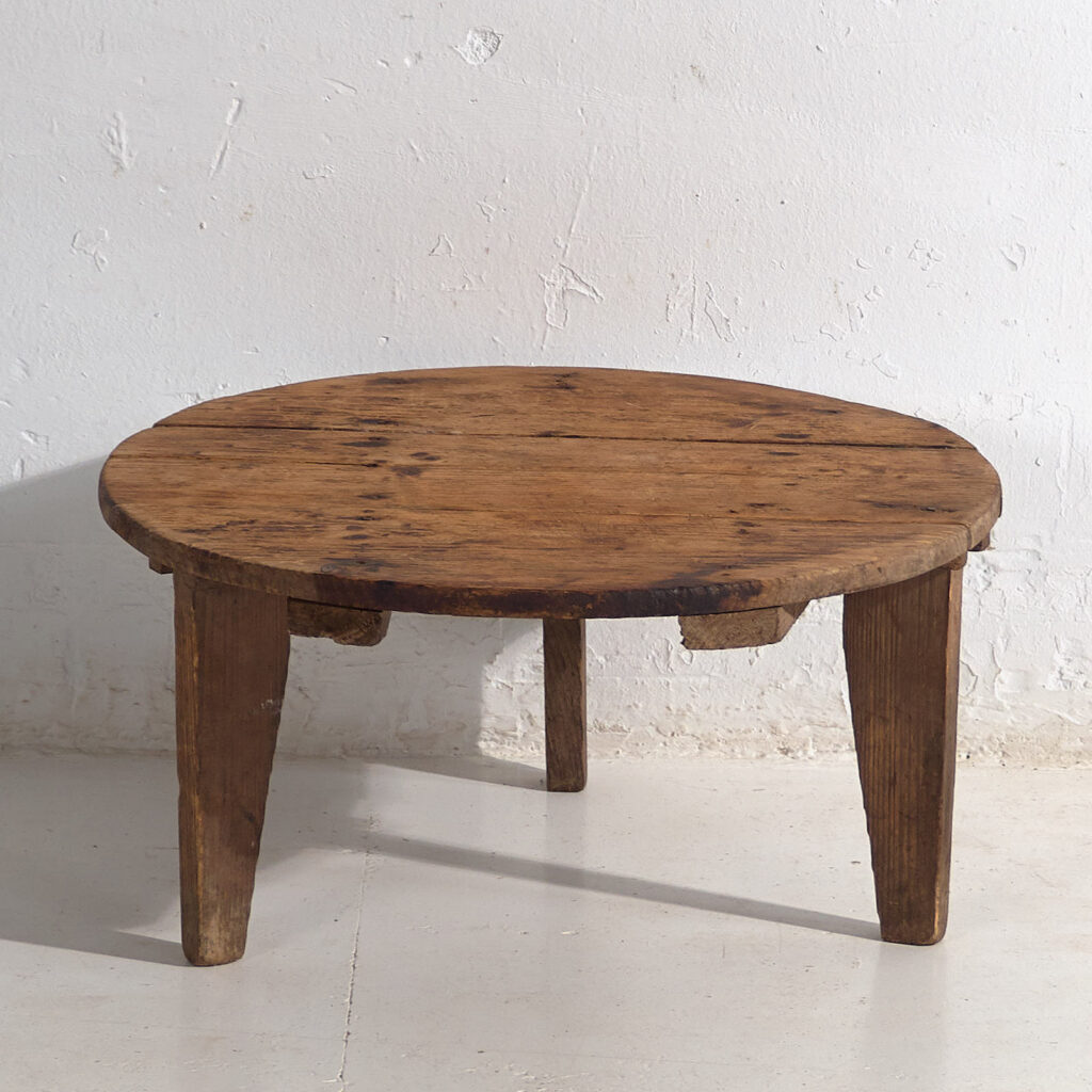 Ancienne table d’appoint ronde (c.1920) #2