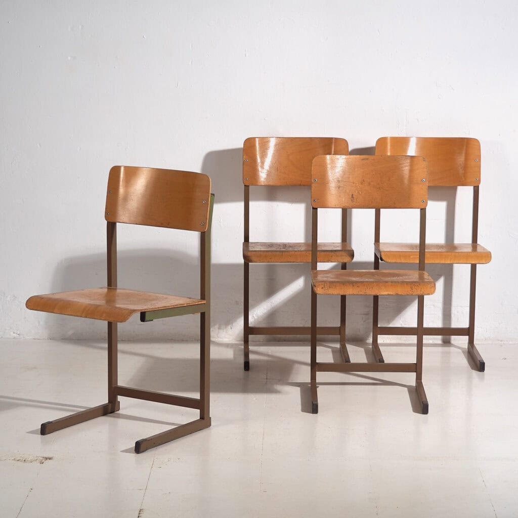 Chaises longues vintage (vers 1950). Ensemble de 4 pièces