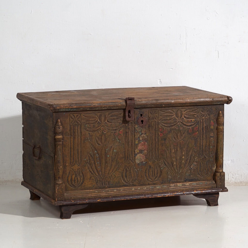 Antique floral carved chest (c.1920) #9