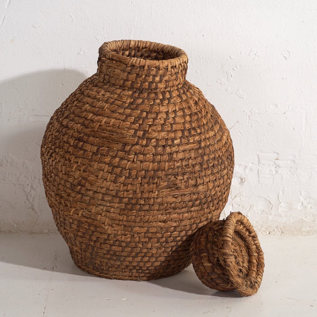 Cesta de mimbre antigua (c.1920) #1