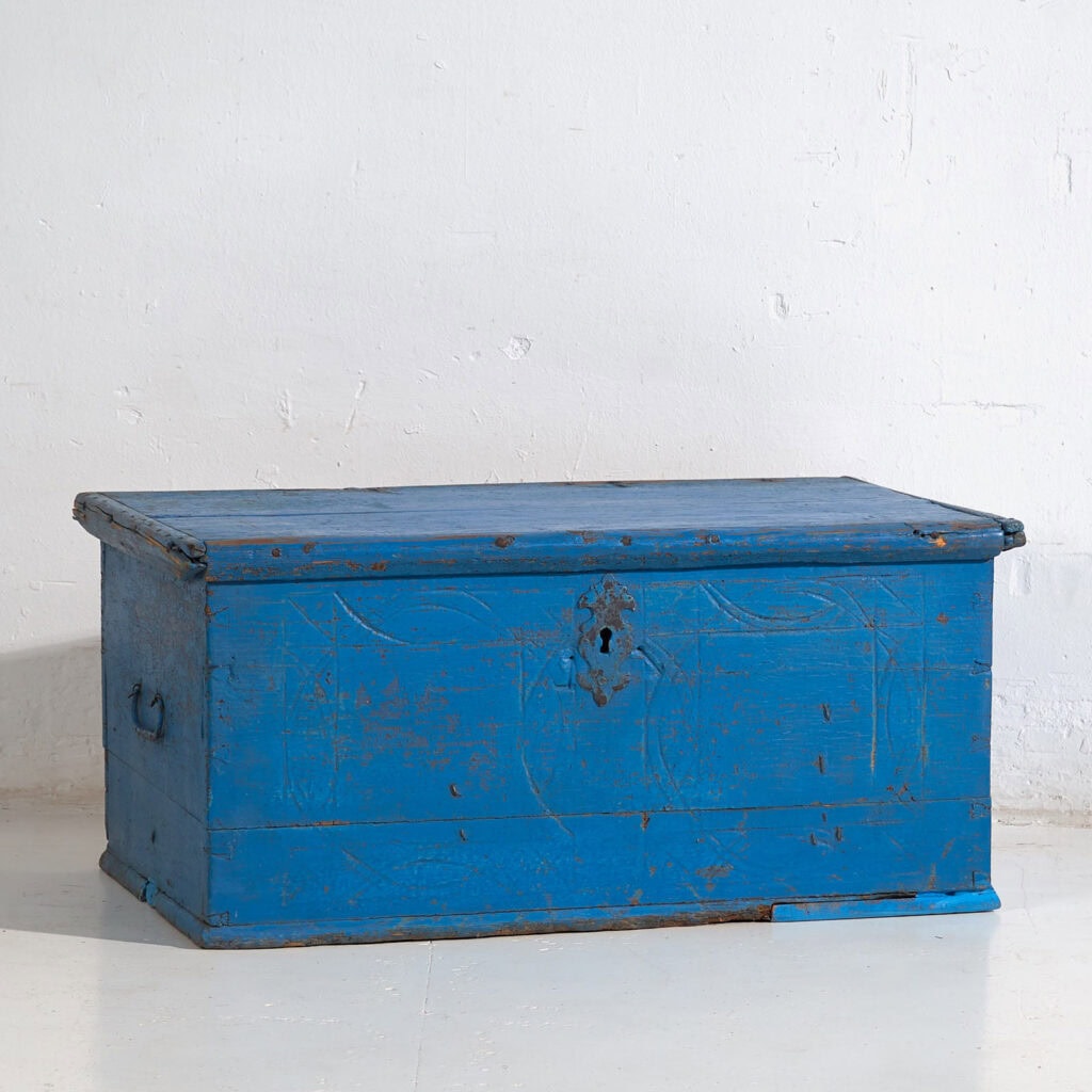 Antique blue chest (c.1920) #40