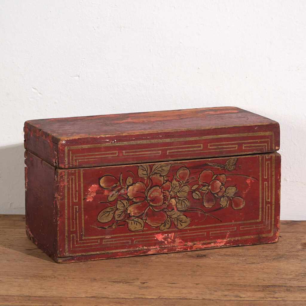 Antigua caja oriental con motivos florales pintados a mano (c.1900) #2