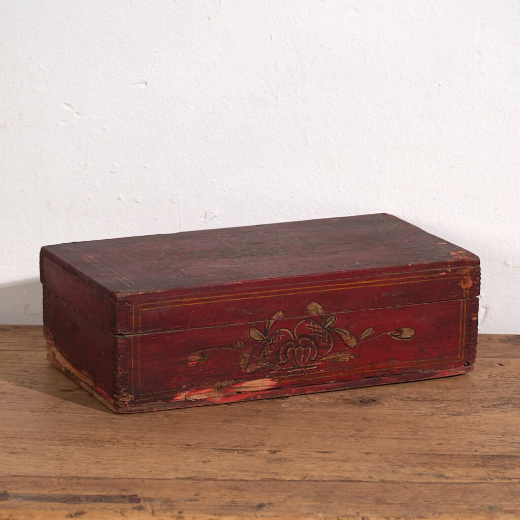 Antigua caja rectangular con motivos florales (c.1900) #3