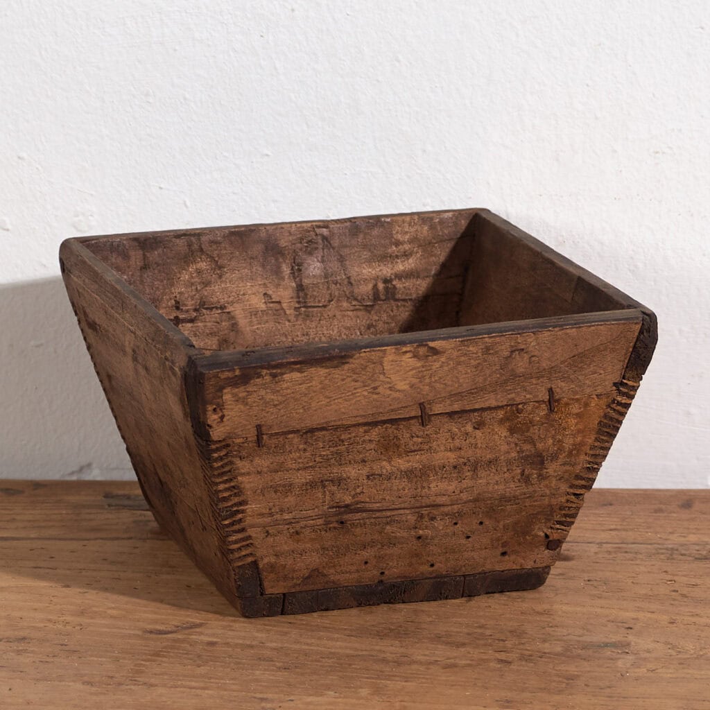 Petit bol antique de style primitif (c.1920) #13