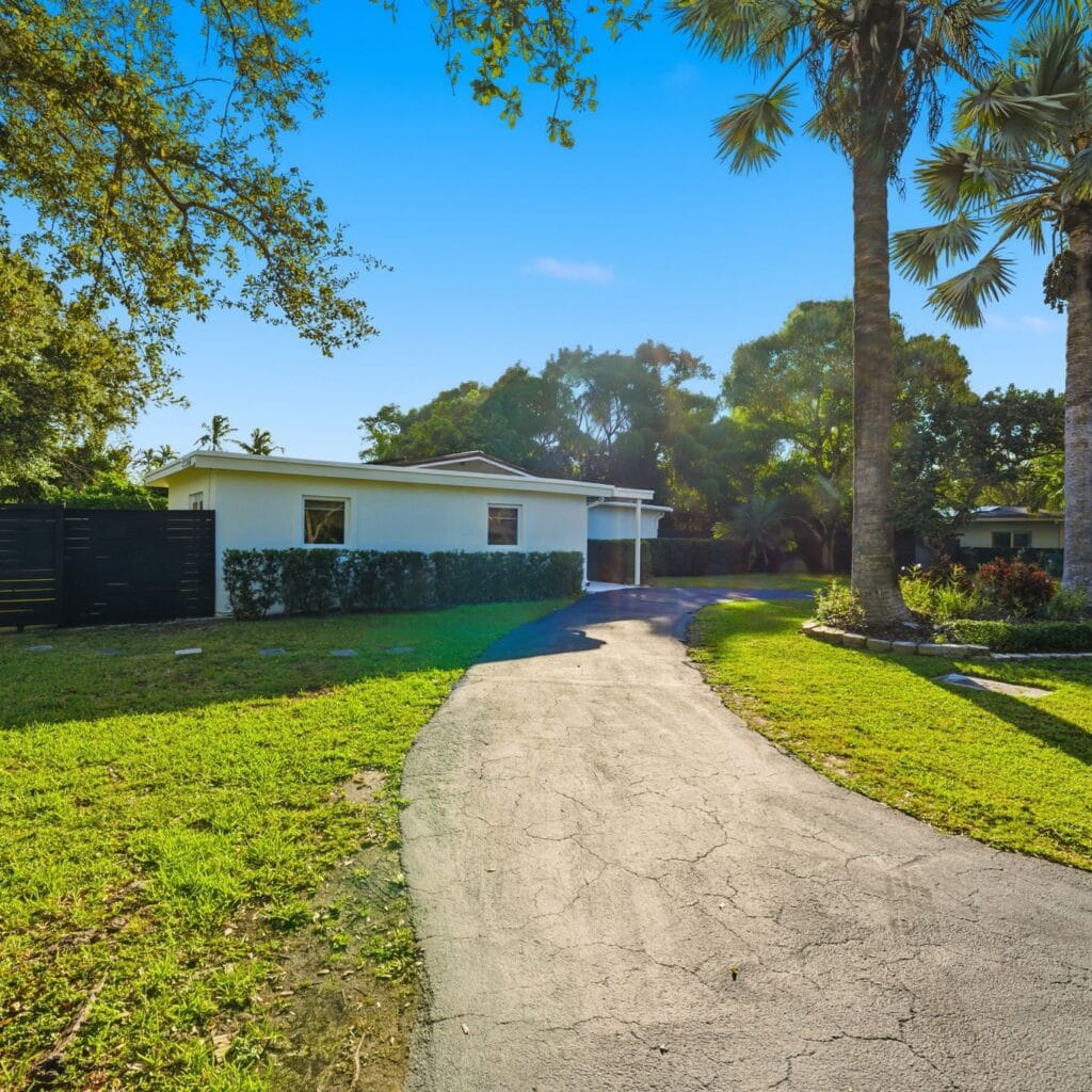 2 Web Or Mls 13225 Sw 83rd Ct - ARCSA Capital institutional real estate image 6231