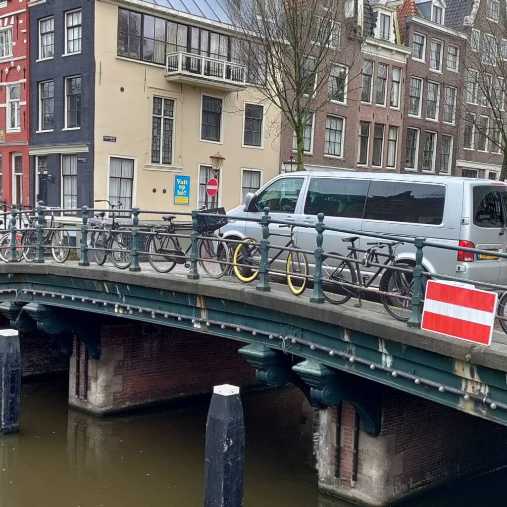 Bridge 21 in Amsterdam
Brug 21