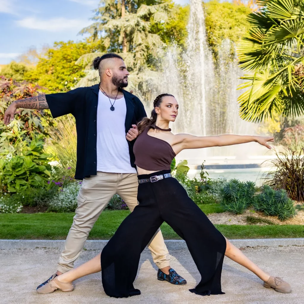 Bilal et Julie, professeurs de bachata