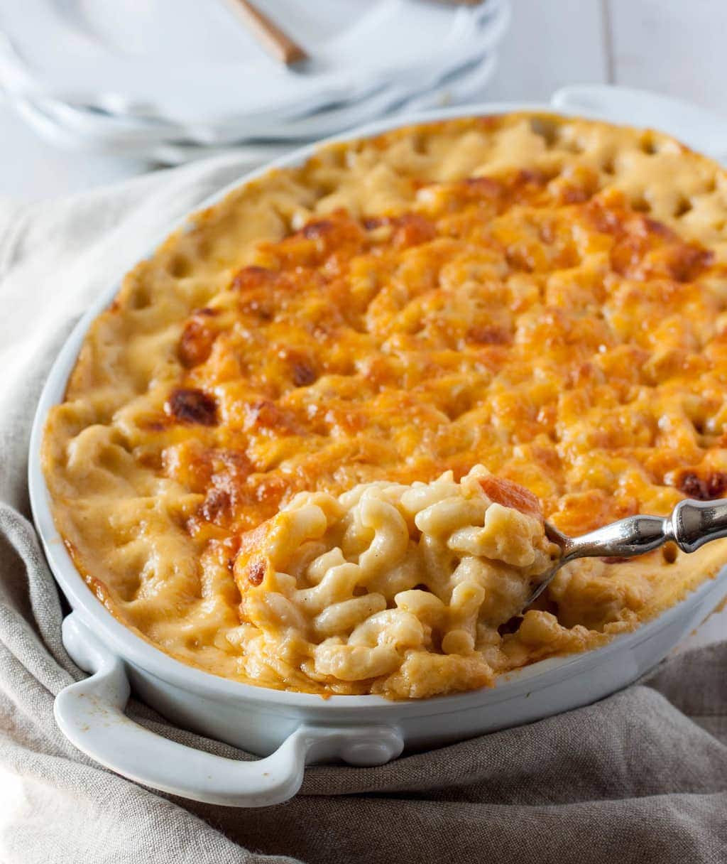 Southern Baked Mac and Cheese - Immaculate Bites