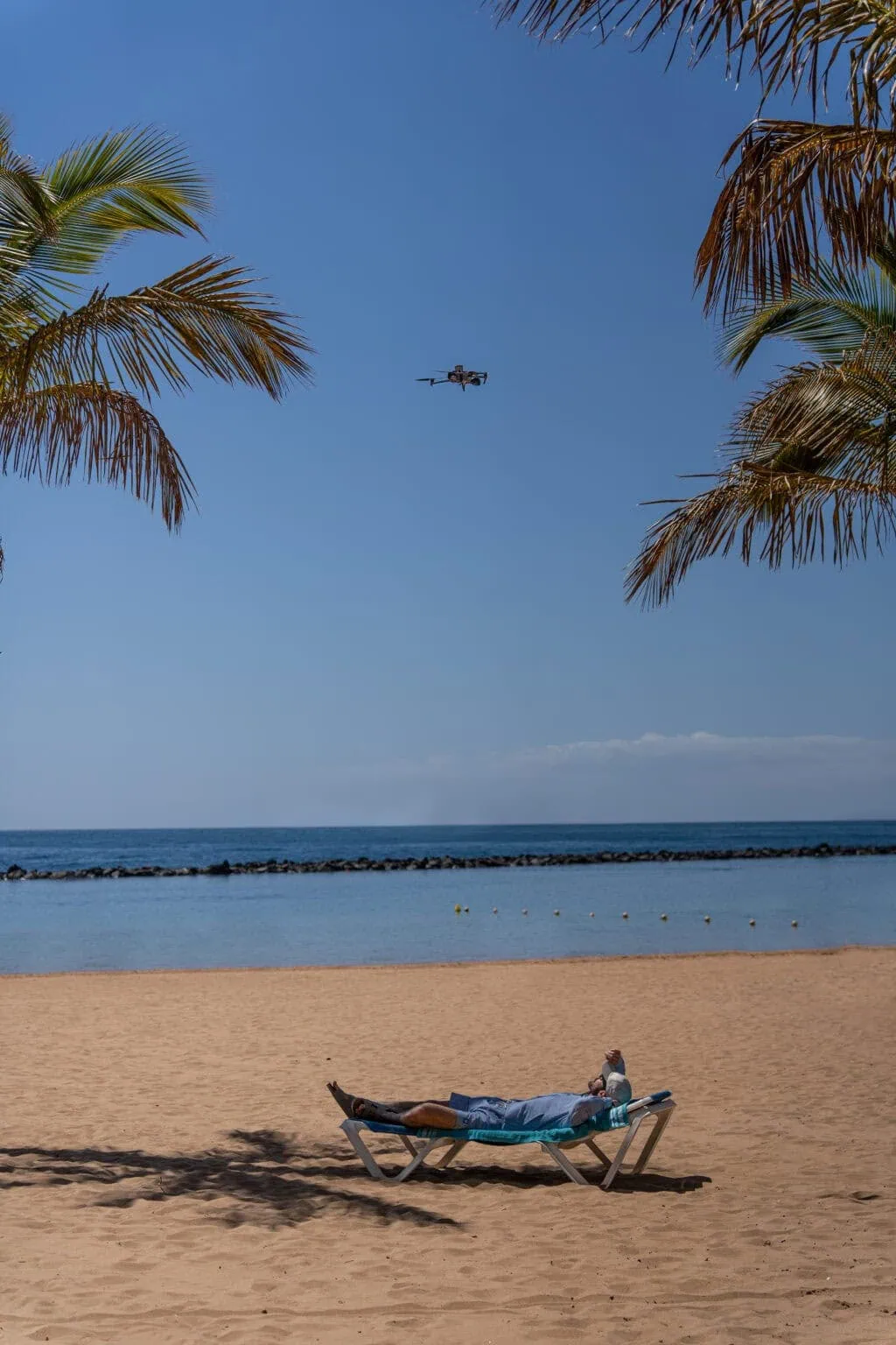 Filmación en canarias Las teresitas