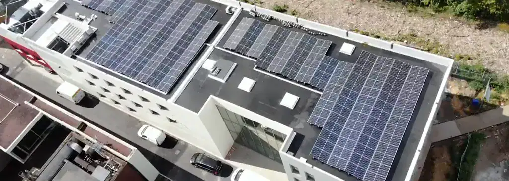 installation photovoltaïque sur école d'ingénieur