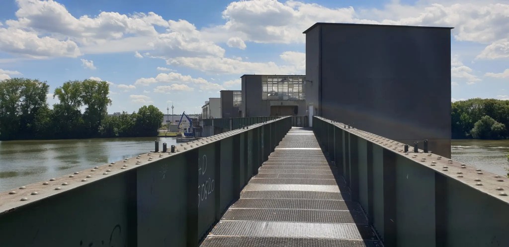 Radweg über den Main in Frankfurt
