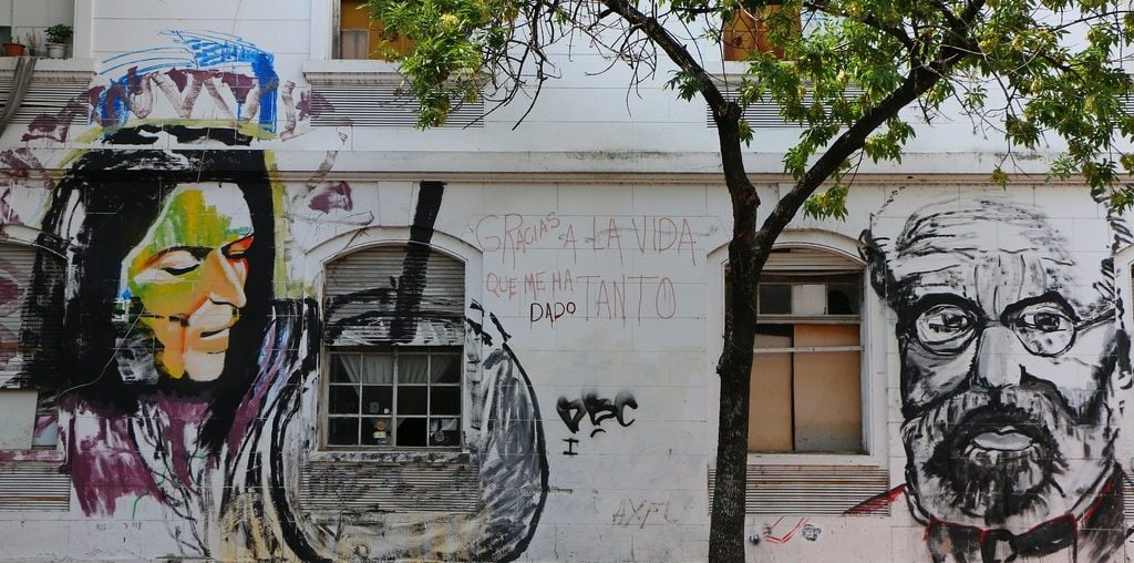 Vale a pena se hospedar em San Telmo ?