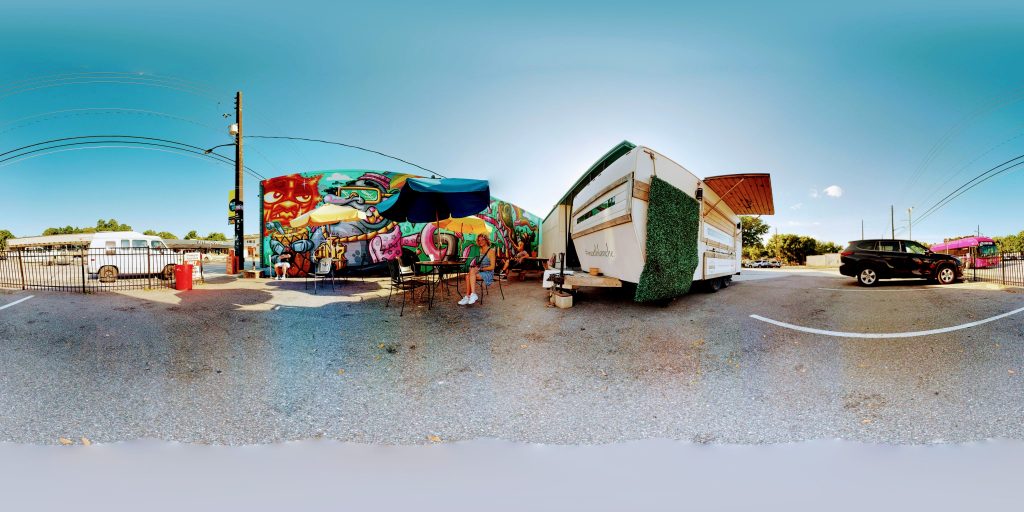 Mills 50 District. Murals of Orlando in 360 views.