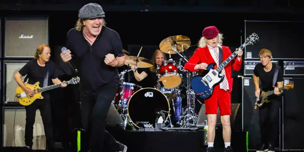 Brian Johnson en studio avec AC/DC, sessions Back in Black, énergie et concentration, moment crucial du hard rock