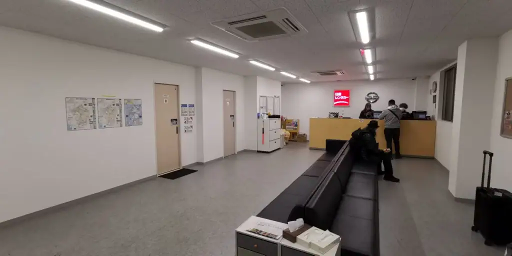 Nissan rent a car