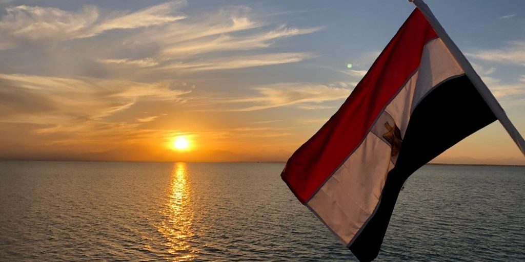 Ägypten Flagge, Sonnenuntergang, Reisebericht, Ägypten