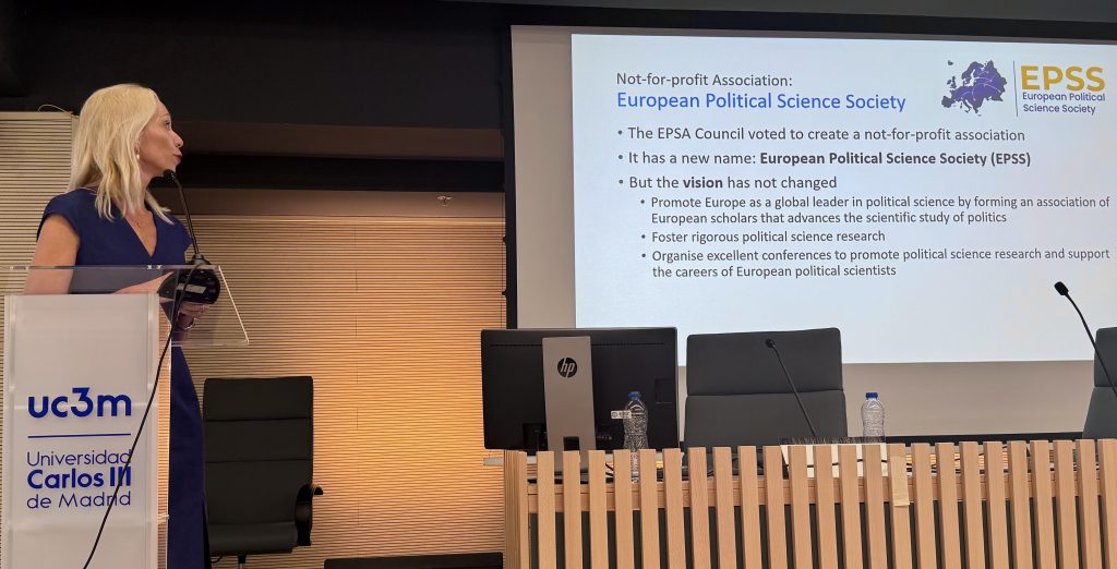Former EPSA President Professor Sara Hobolt (LSE) announcing the EPSA Council decision to form the European Political Science Society (EPSS)