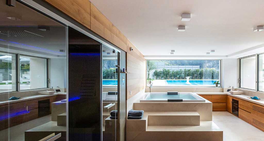 Spa Design installé en intérieur