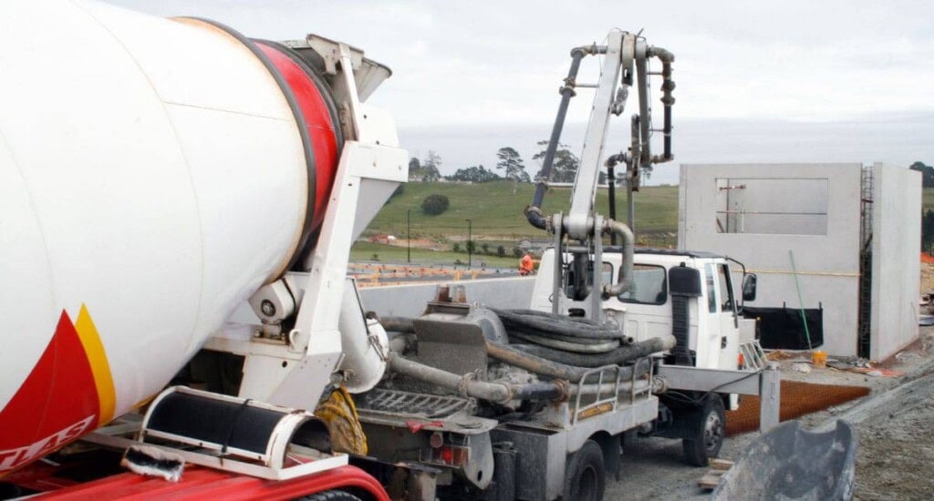 concrete pump truck