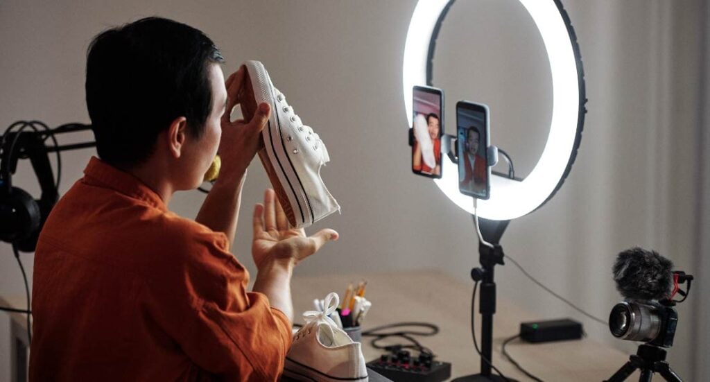 manfaat-influencer-bagi-bisnis