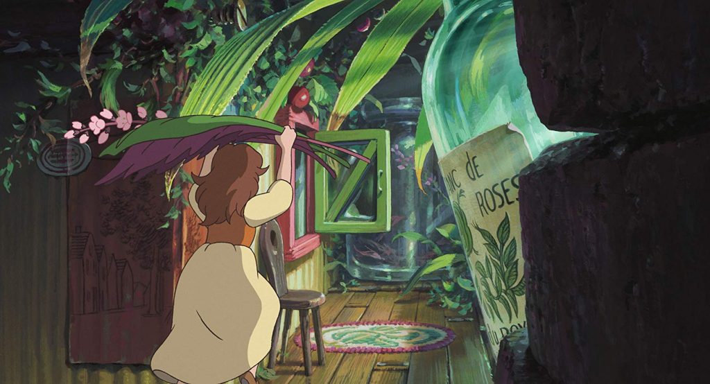 Arrietty en el mundo de los diminutos, saliendo de su casa