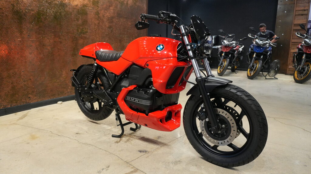1988 BMW K75