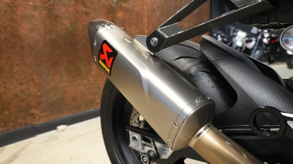 2023 BMW S1000R