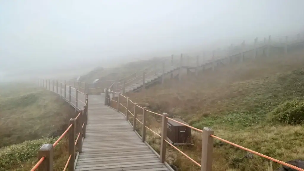 漢拿山靈室路線