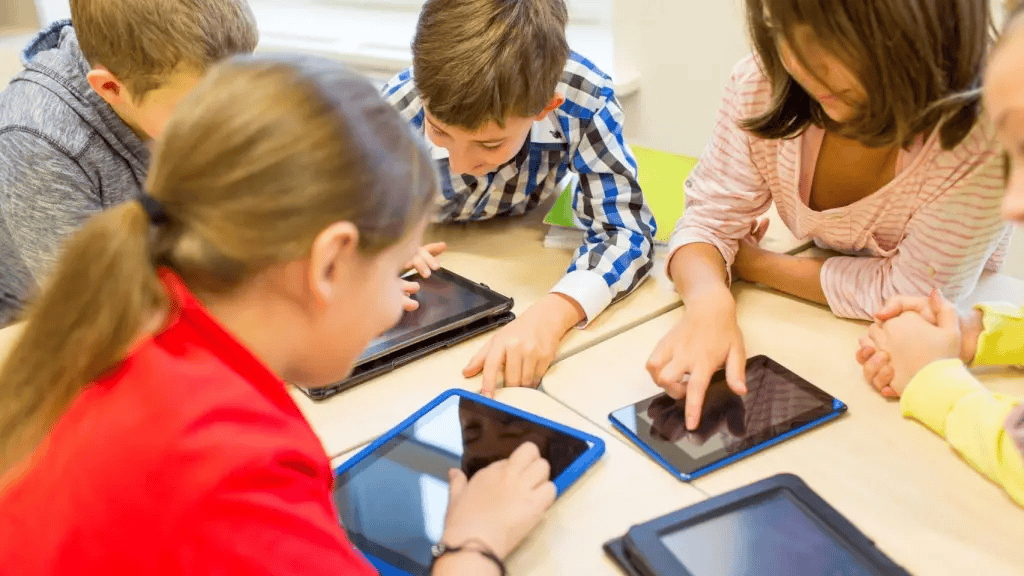 Somos cobayas digitales