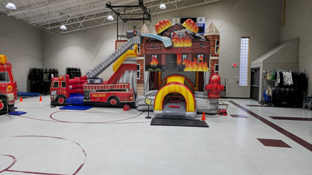 Inflatable bounce house rental for a school field day and school event in Central Kentucky