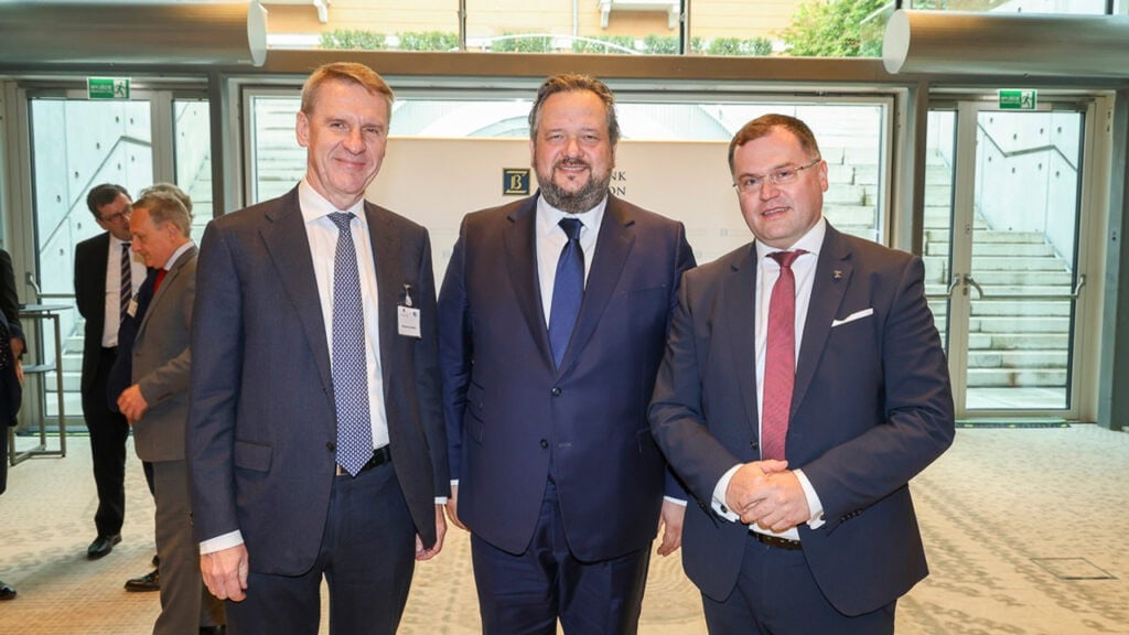 Dwa dni obrad Europejskiej Federacji Bankowej w Warszawie Dwa dni obrad Europejskiej Federacji Bankowej w Warszawie