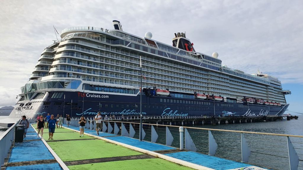 Mein Schiff 2