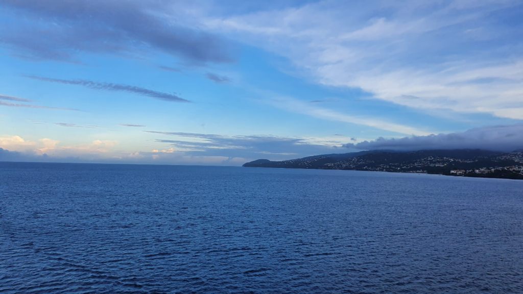 Hafeneinfahrt nach Martinique