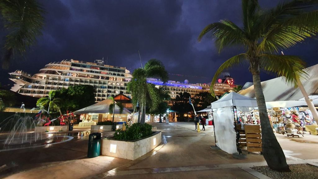 Gleich gehts los: Karibik Kreuzfahrt mit der Mein Schiff