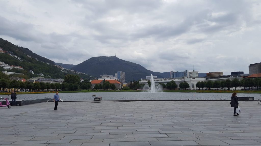 Landausflug Bergen am Festplassen