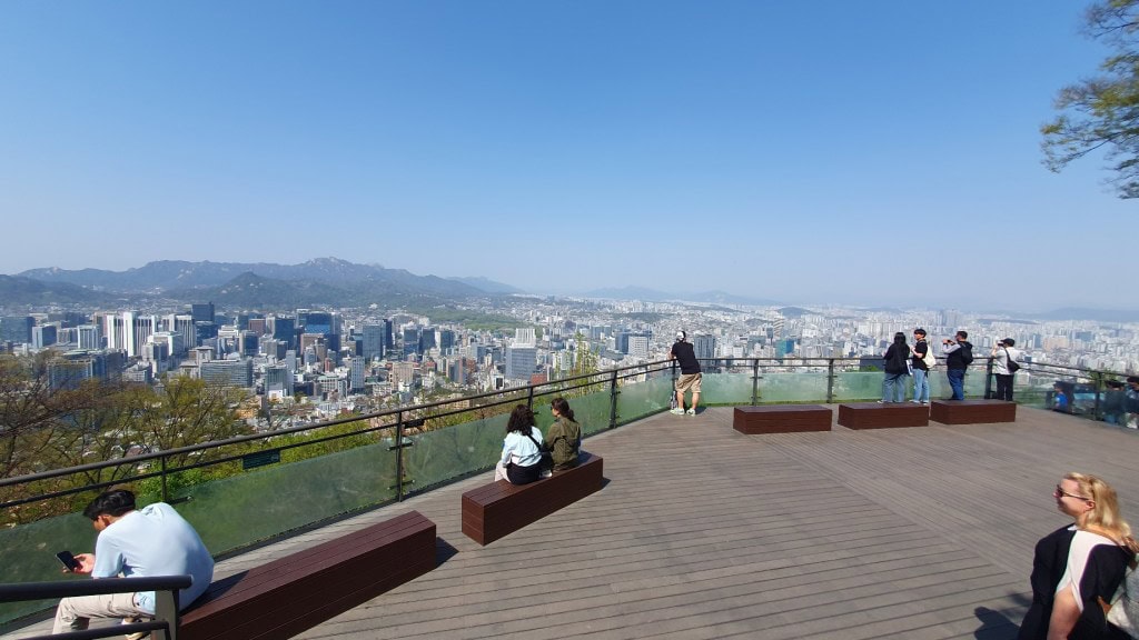 Aussichtsterrasse am Seoul Tower