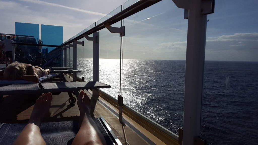 Entspannen am Pool mit Ausblick