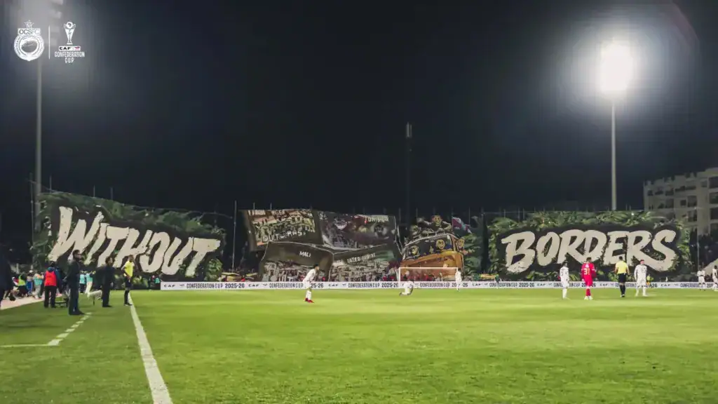 ALT= tifo Ultra Sharks Olympic Safi "Without Borders"