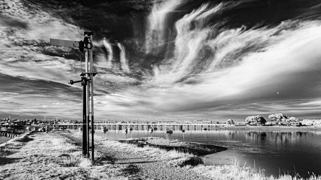 Infrared landscape photography across Hampshire, Sussex and a little further afield – EJC Photography's surreal nature scenes