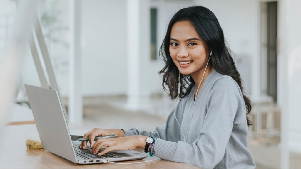 Pengaturan Monitor yang Disarankan