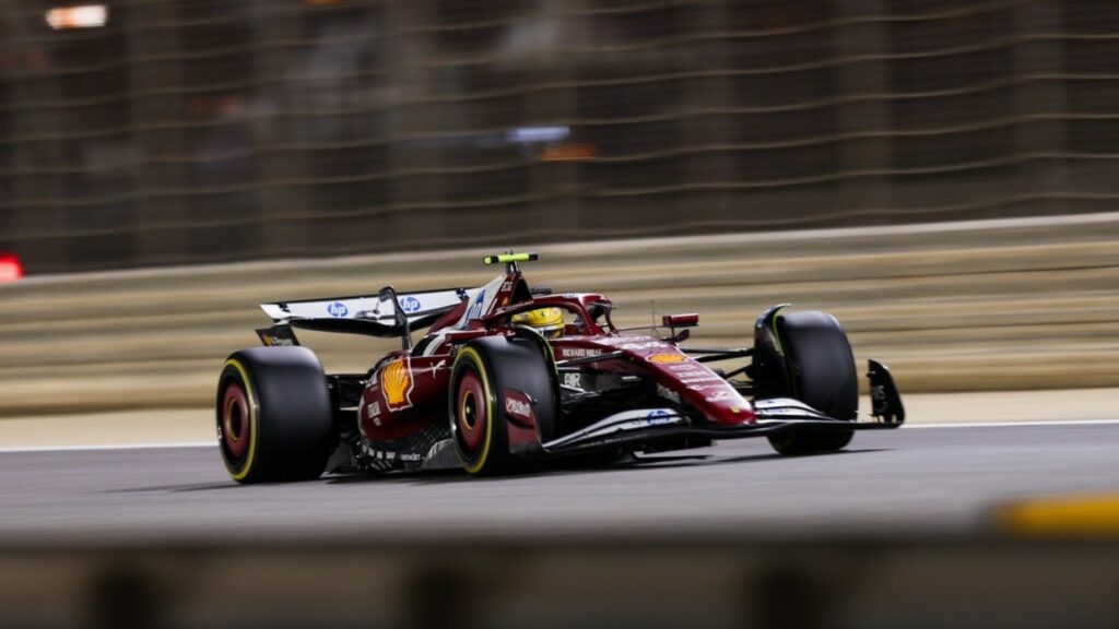 Gara F1 GP Bahrain Lewis Hamilton
