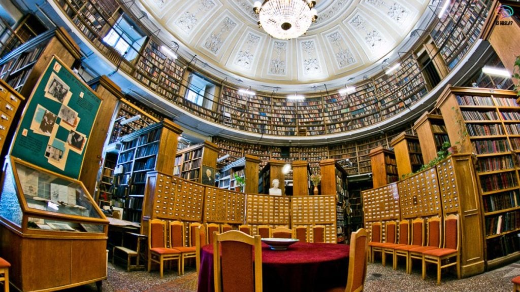 Comprehensive List of World Largest Libraries: A Detailed Guide - Ki ...