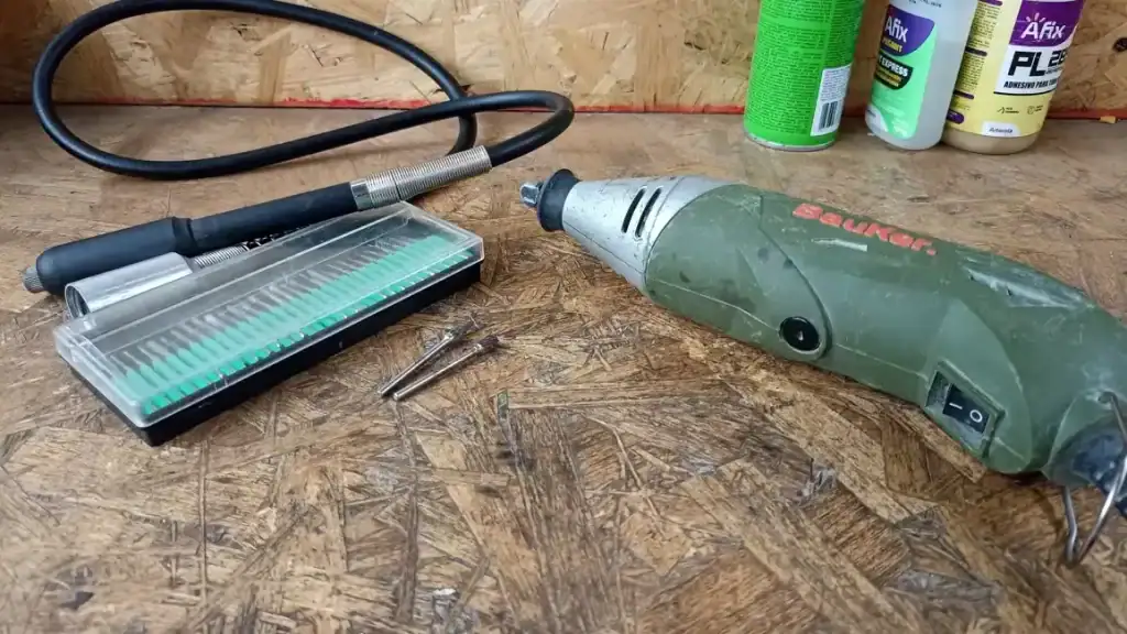 COMO TALLAR UNA PIEDRA DE RIO CON DREMEL