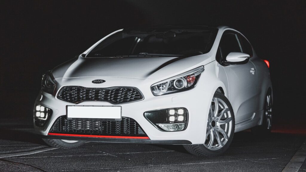 Проблемы с катализатором Kia Rio 3 и Solaris: что делать 1 white bmw m 3 coupe
