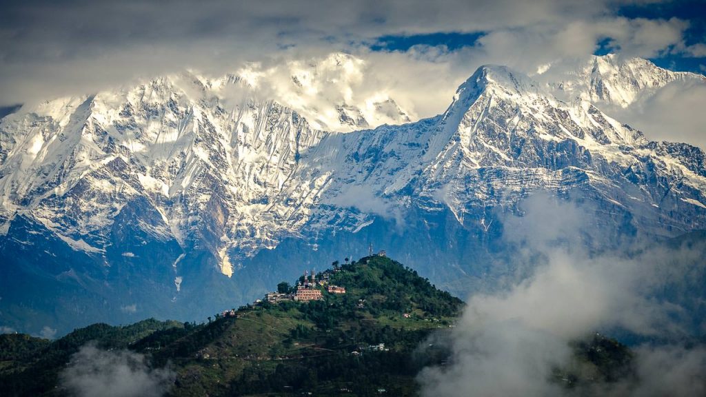 Reisefotografie: Die Annapurna Range im Himalaya in Nepal