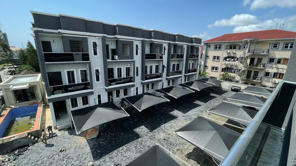 Ridgewell Terrace 4 10 units of townhouses