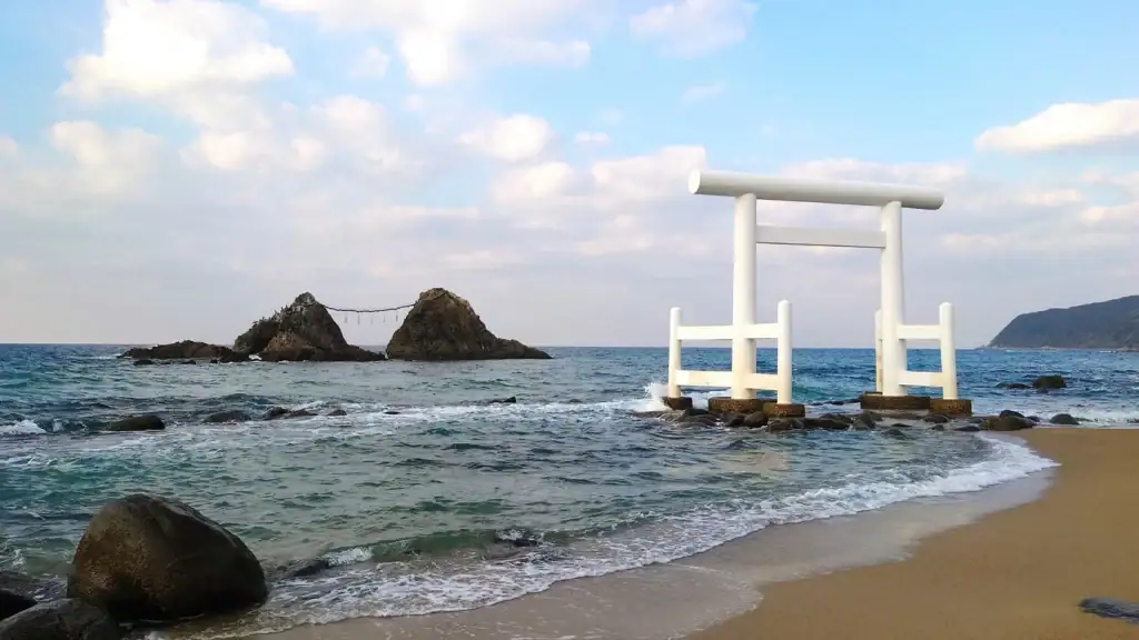 二見浦 夫婦岩
